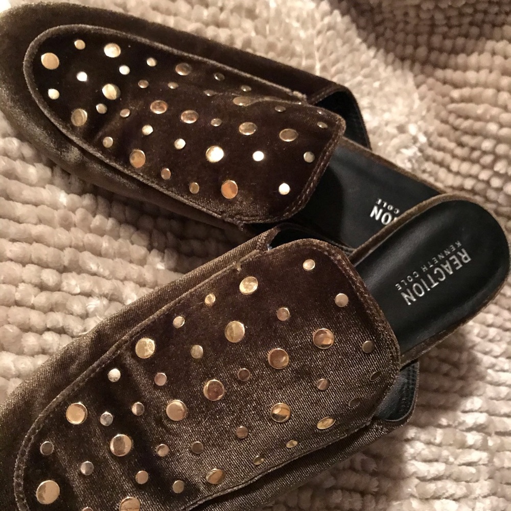 Wynter Stuffed Velvet Slide Mules